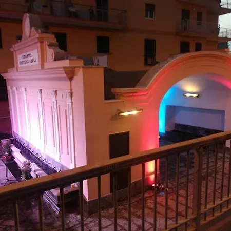 La Via Del Mare Bed & Breakfast 2*