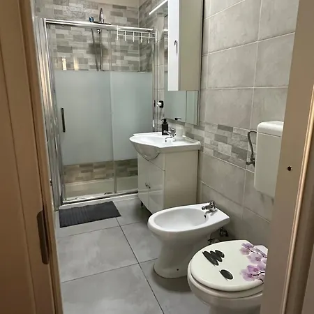 La Via Del Mare Bed & Breakfast